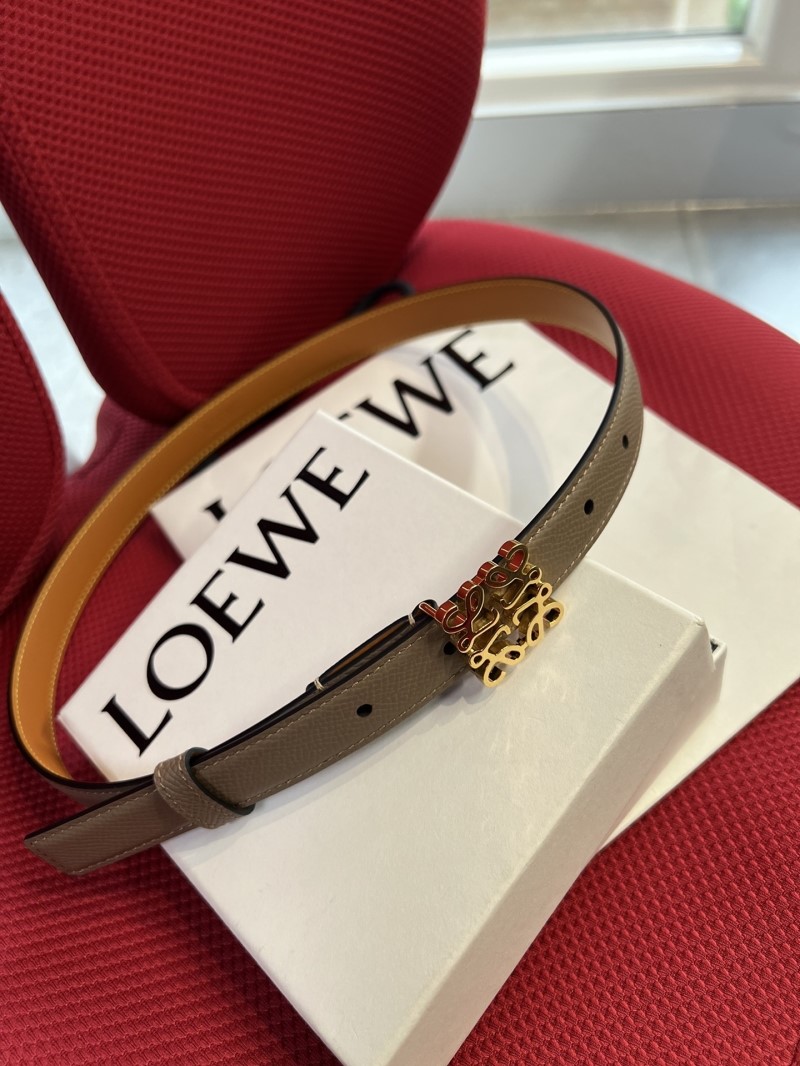 L0ew* belts